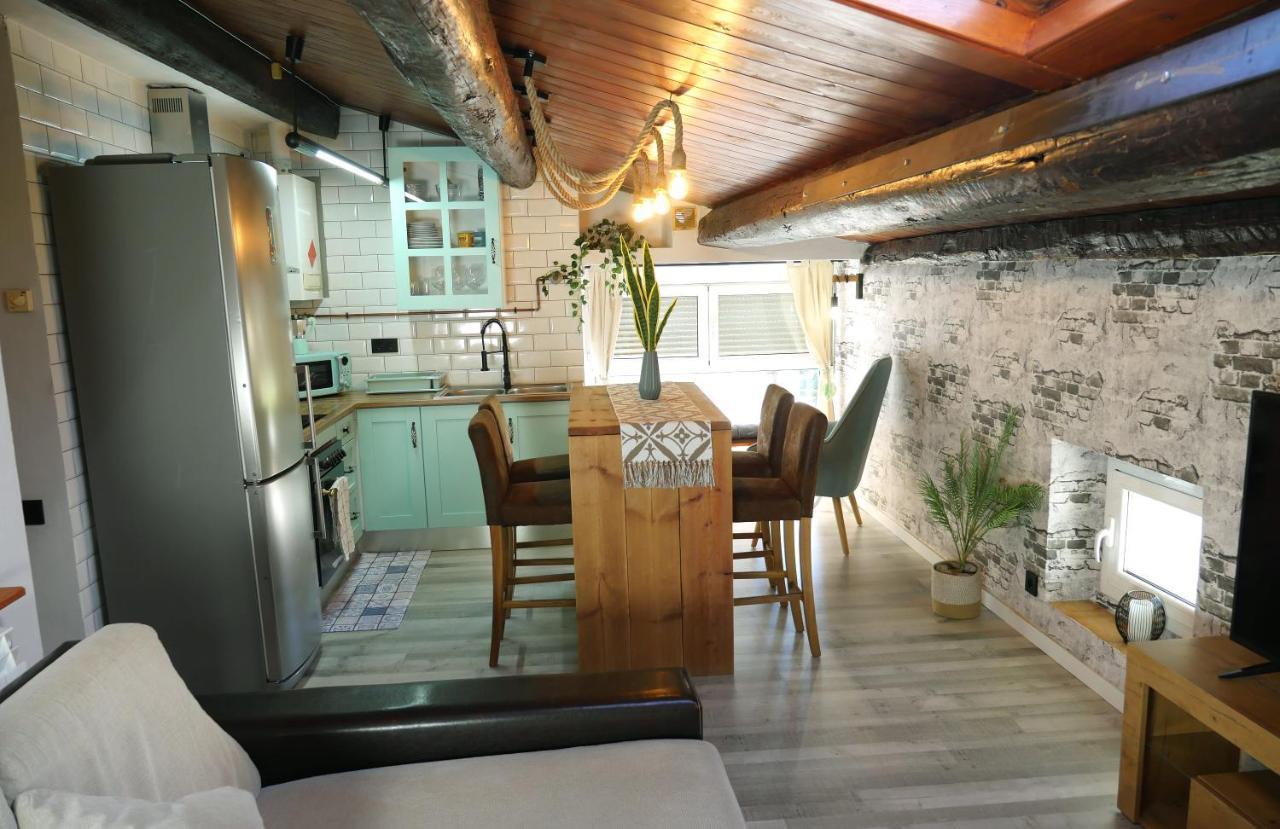 Greta, Apartament Centric I Amb Encant Tremp Exterior photo